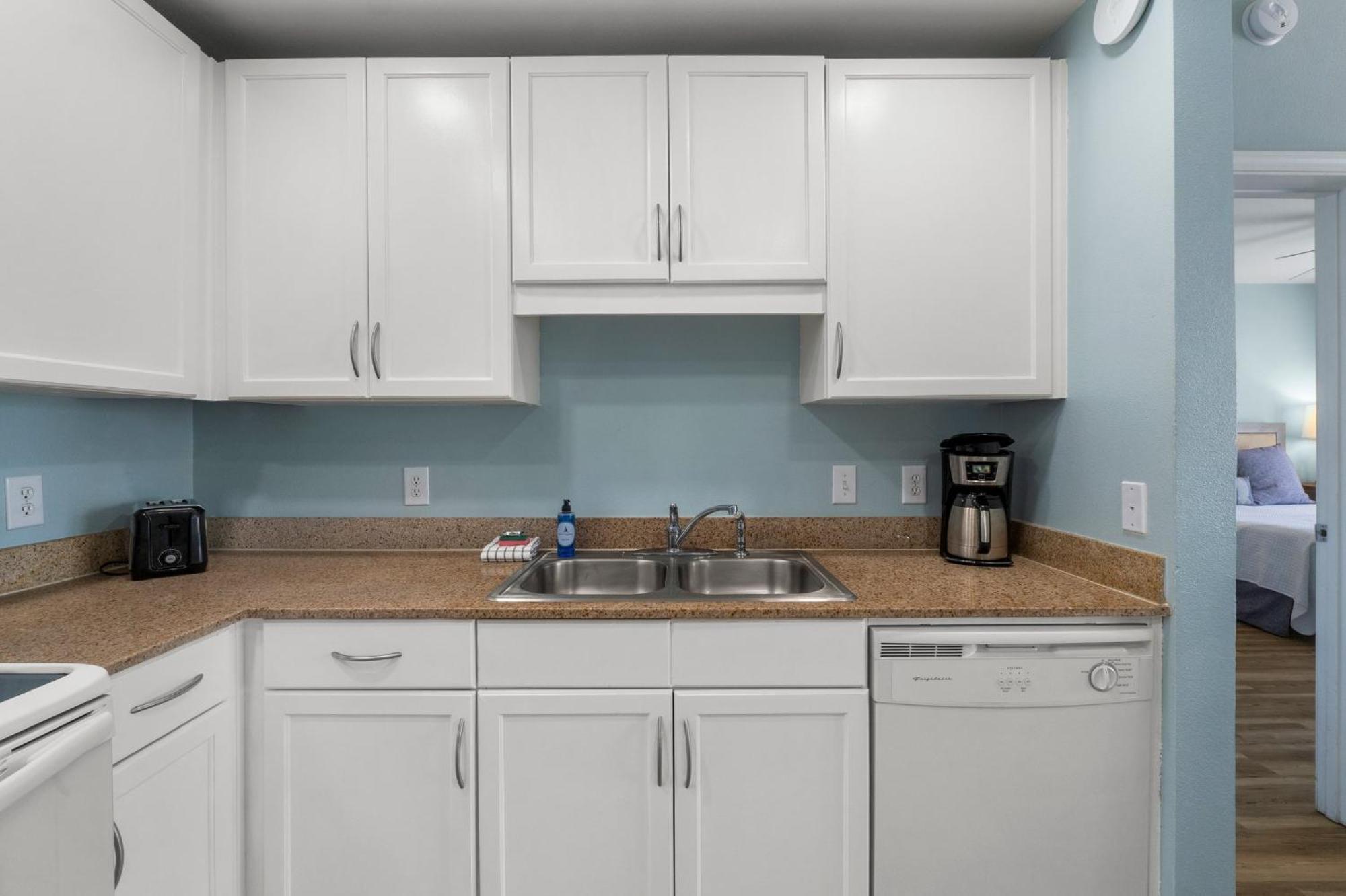 Keep It Beachy At Laketown Wharf #611 By Nautical Properties Vacation Rentals Panama City Beach Exterior photo